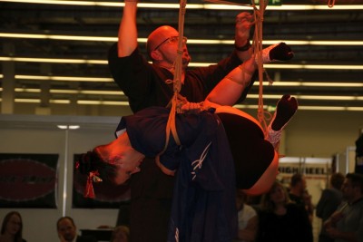 bondage-koikunawa-bofewo-fr-2016-043