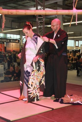 bondage-koikunawa-bofewo-sa-2016-037