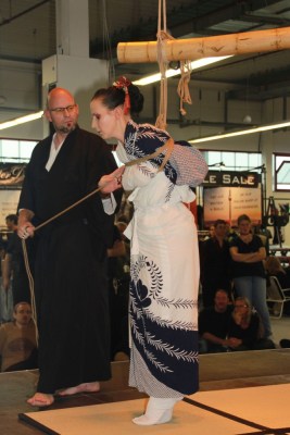 bondage-koikunawa-bofewo-sa-2016-055